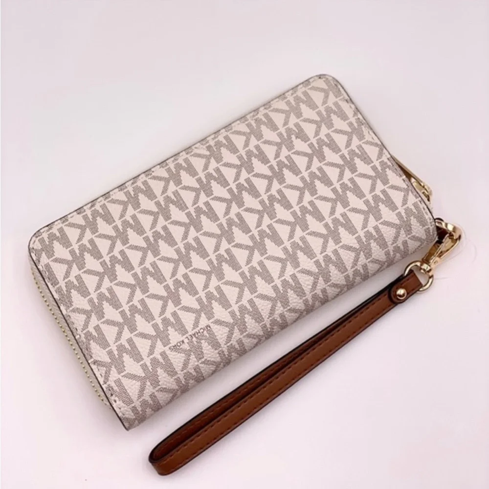 Michael Kors Large Flat Phone Case Wallet Wristlet
